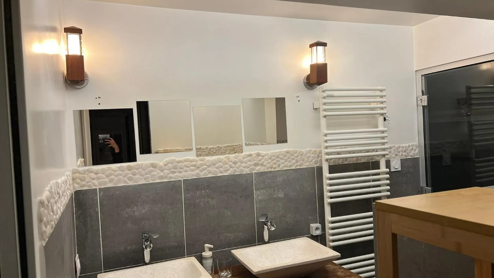 شقة Loft Design & Familial Parc Des Buttes Chaumont باريس 0*,  فرنسا