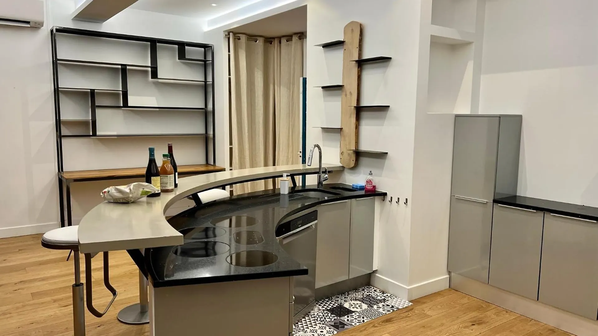 شقة Loft Design & Familial Parc Des Buttes Chaumont باريس